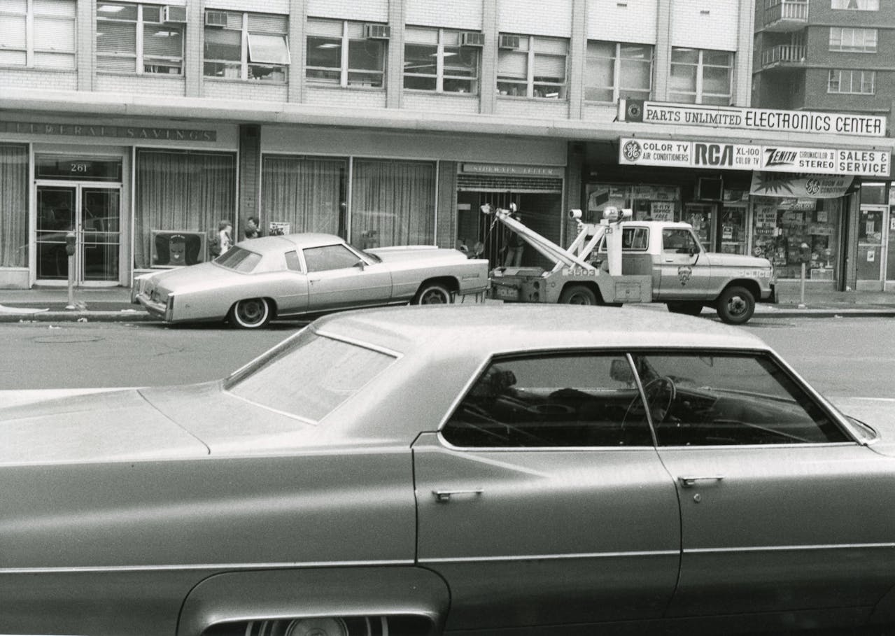 Steps to Take Right After Your Vehicle Is Towed