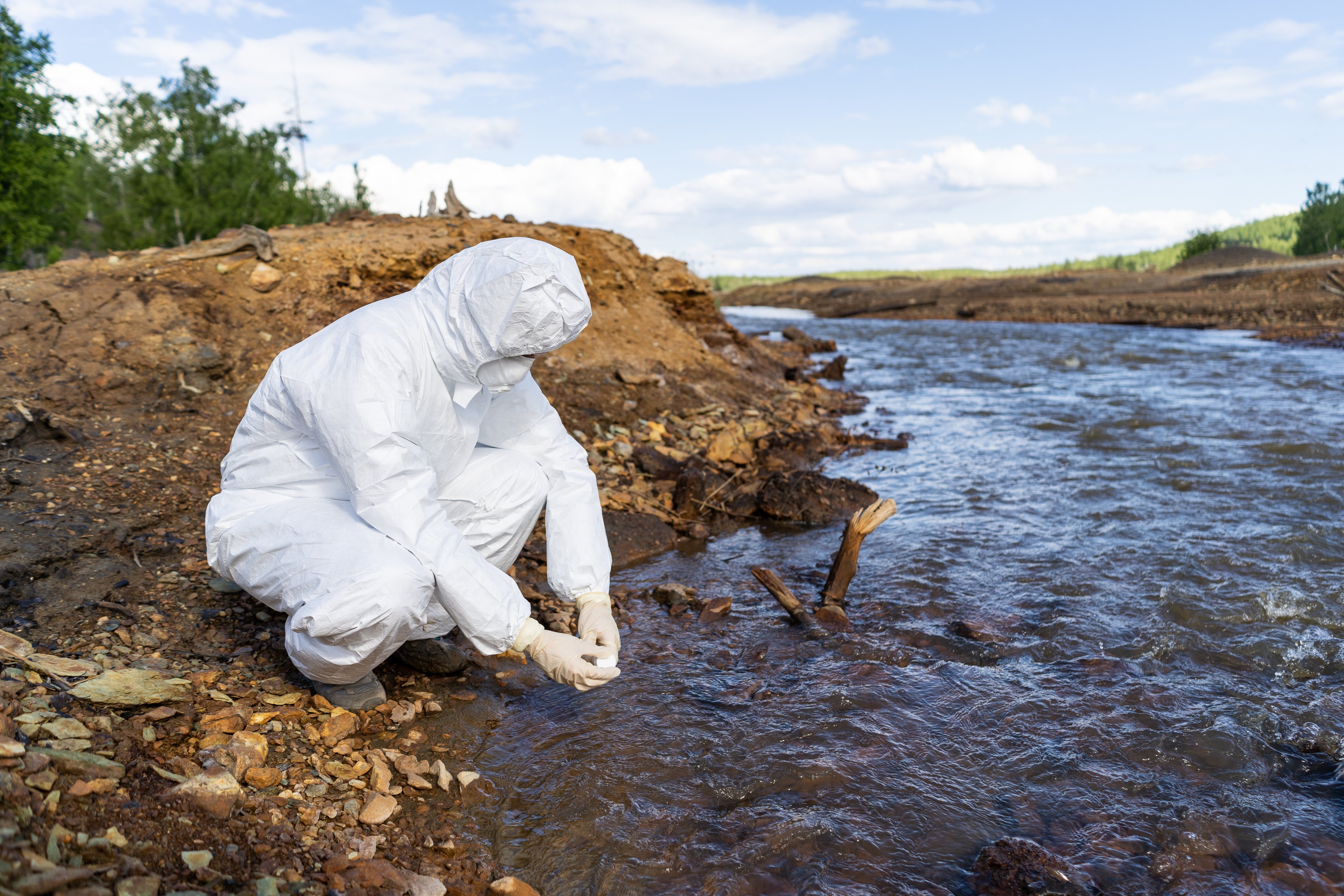 Negotiating and Coordinating Hazmat Recoveries