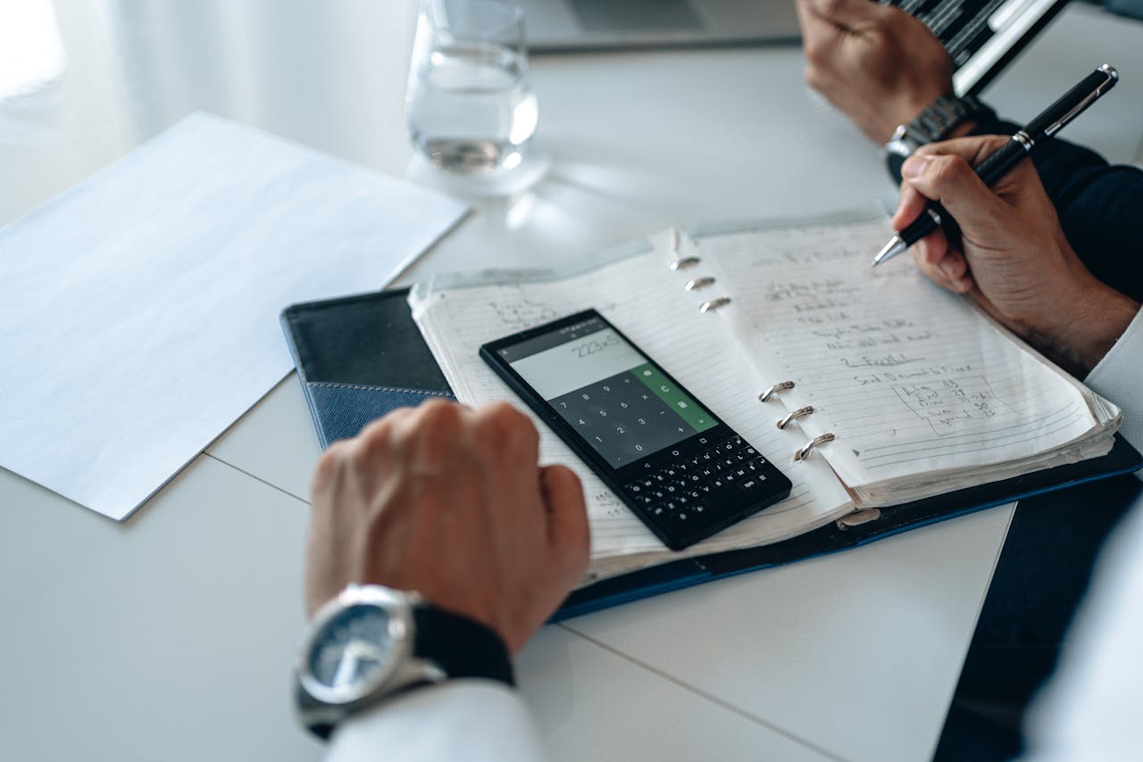 Inside the Role: Key Responsibilities of a Trucking Claims Administrator